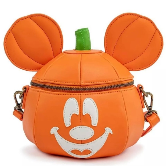 COPY Loungefly Disney Mickey-O-Lantern Crossbody Pumpkin
